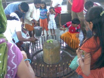 The mystery of stambhveshvar temple | गुजरात में गायब हो जाता है भगवान शिव का यह मंदिर!