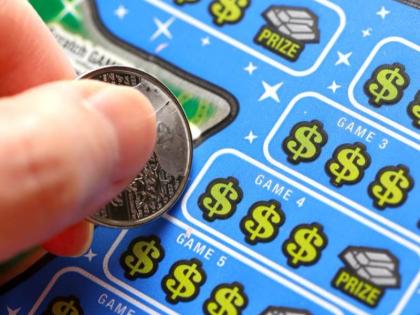 Indian hits Rs 21 crore jackpot in UAE lottery | 42 वर्षीय भारतीय ने जीती 21 करोड़ की लॉटरी, कहा- अब दुनिया घूमने का वक्त आ गया है Indian hits Rs 21 crore jackpot in UAE lottery | 42 वर्षीय भारतीय ने जीती 21 करोड़ की लॉटरी, कहा- अब दुनिया घूमने का वक्त आ गया है