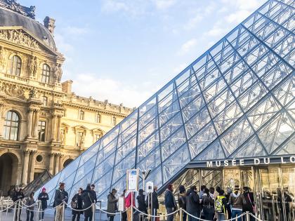 Coronavirus crisis: Louvre Museum closed, Corona virus-infected Paris airport heads | Coronavirus संकट: लूवरे संग्रहालय बंद, कोरोना वायरस से संक्रमित पेरिस हवाई अड्डे के प्रमुख Coronavirus crisis: Louvre Museum closed, Corona virus-infected Paris airport heads | Coronavirus संकट: लूवरे संग्रहालय बंद, कोरोना वायरस से संक्रमित पेरिस हवाई अड्डे के प्रमुख
