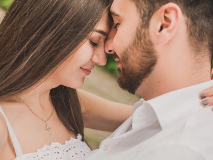 5 signs that you are in a strong and secure love relationship | 5 संकेत जो बताते हैं कि प्यार में आप सही राह पर हैं