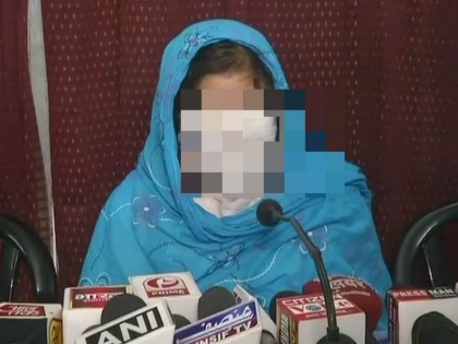 Uttar Pradesh: Woman lawyer alleges that a senior lawyer has physically & sexually assaulted in Lucknow | लखनऊ: महिला वकील ने अपने वरिष्ठ सहकर्मी पर लगाया बलात्कार का आरोप