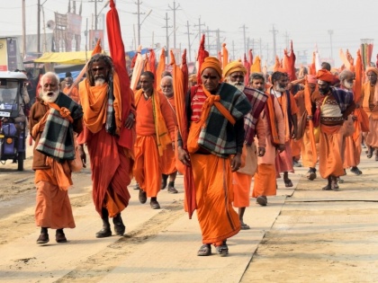 Saints will run 'gram-gram, Ram-Ram' campaign for Ram temple in Ayodhya, to collect gold | अयोध्या में राम मंदिर के लिए 'ग्राम-ग्राम, राम-राम' मुहिम चलाएंगे संत, इकट्ठा करेंंगे सोना