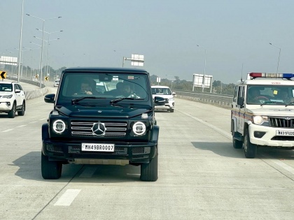 Mumbai-Nagpur Samridhi Expressway PM narendra Modi will inaugurate December 11, Deputy CM Devendra Fadnavis drive car, CM Eknath Shinde seen sitting see pics | मुंबई-नागपुर समृद्धि एक्सप्रेस-वेः 11 दिसंबर को पीएम मोदी करेंगे उद्घाटन, महाराष्ट्र के उपमुख्यमंत्री ने दौड़ाई कार, बगल सीट पर बैठे सीएम शिंदे, जानें सबकुछ