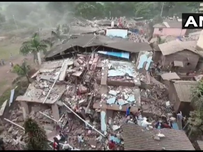 Maharashtra Mahad Raigad district 3 floors of a 5-storey building collapsed over 200 people are feared trapped | रायगढ़ के महाड में 5 मंजिला इमारत गिरी, करीब 70 लोगों के फंसे होने की आशंका, 25 को निकाला