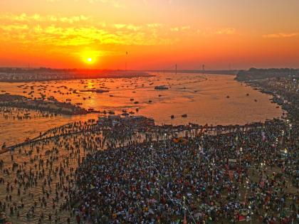 Prayagraj Mahakumbh 2025 live 13 January-26 February 45 days 66-30 crore devotees 15000 sweepers 1000 e-rickshaw 26 lakh Rudri Paths know see video watch | Prayagraj Mahakumbh 2025: 13 जनवरी-26 फरवरी, 45 दिन और 66.30 करोड़ श्रद्धालु?, 15000 सफाईकर्मी, 1000 ई-रिक्शा संचालन, 26 लाख से ज्यादा रुद्री पाठ, जानिए मुख्य बातें