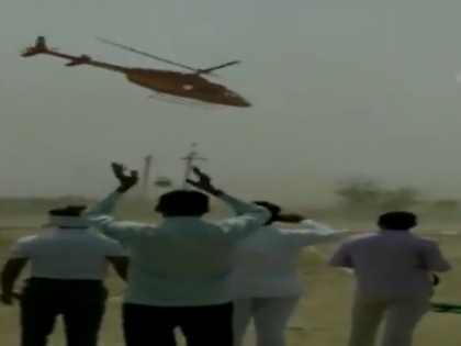 Rajasthan: Alwar BJP MP Mahant Balaknath Chopper appears to have lost control, Here is VIDEO | गिरते-गिरते बचा बीजेपी सांसद महंत बालकनाथ का हेलिकॉप्टर, दिल थामकर देखें VIDEO