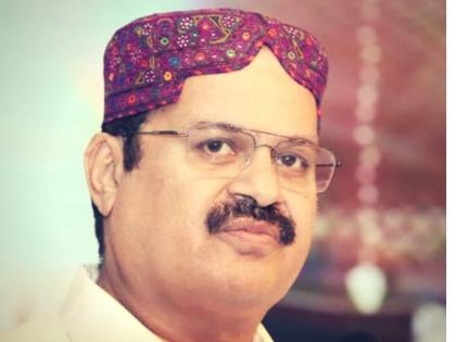 Mahesh malani becomes first hindu to win parliamentary election in Pakistan | पाकिस्तान में पहली बार हिन्दू ने लहराया परचम, 14 उम्मीदवारों को हराकर बना पहला पाक हिन्दू सांसद Mahesh malani becomes first hindu to win parliamentary election in Pakistan | पाकिस्तान में पहली बार हिन्दू ने लहराया परचम, 14 उम्मीदवारों को हराकर बना पहला पाक हिन्दू सांसद