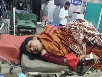 Jharkhand JMM MP Mahua Manjhi injured when car collides with truck while returning from Mahakumbh | Jharkhand: महाकुंभ से लौट रहीं JMM सासंद महुआ मांझी हुई हादसे का शिकार, कार की ट्रक से टक्कर; सांसद घायल