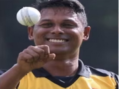 Malaysia bowler creates new T20I bowling world record during Asian WC qualifier match | मलेशिया के गेंदबाज ने रचा इतिहास, टी20 में बना दिया गजब का रिकॉर्ड, भारत के दीपक चाहर भी छूटे पीछे