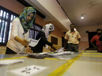 Voting begins for presidential election in Maldives: official | मालदीव राष्ट्रपति चुनाव: अब्दुल्ला यामीन और इब्राहिम मोहम्मद में कड़ी टक्कर