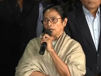 Mamata Banerjee apologises for Akhil Giri's comment on President Droupadi Murmu | राष्ट्रपति द्रौपदी मुर्मू पर TMC नेता अखिल गिरी की टिप्पणी को लेकर ममता बनर्जी ने मांगी माफी, कही ये बात