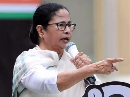 Kolkata Rape Murder Case If police not clear this on upcoming monday so we will give this to CBI Mamata Banerjee said | कोलकाता रेप-मर्डर केस: अगर पुलिस नहीं सुलझा पाई गुत्थी, तो CBI को सौंप देंगे, ममता बनर्जी ने की घोषणा