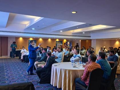 Success Story 40 minutes, 40 orders business worth crores demand Indian products international market Dr Manav Ahuja say | Success Story: कौन हैं मानव आहूजा?, अंतराष्ट्रीय मार्केट में फरचम लहराए!