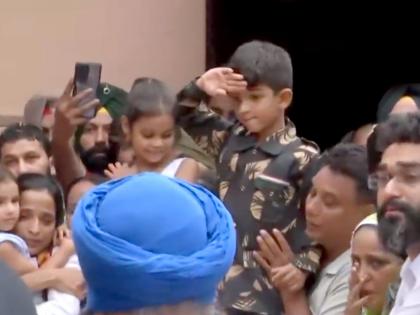 Col Manpreet Singh's mortal Martyr gets final farewell state honours six year old son salutes him wearing military uniform watch video | Col Manpreet Singh's mortal: शहीद कर्नल मनप्रीत सिंह को राजकीय सम्मान के साथ अंतिम विदाई, छह साल के बेटे ने फौजी वर्दी पहन किया सैल्यूट, देखें वीडियो