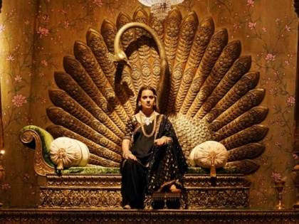 manikarnika the queen of jhansi movie-review-Release on 'Manikarnika' curtains adorned with patriotism, know how many stars | मणिकर्णिकाः द क्वीन ऑफ झांसी मूवी रिव्यू: देशभक्ति से सजी 'मणिकर्णिका' पर्दे पर हुई रिलीज, जानें किसने दिए फिल्म को कितने स्टार