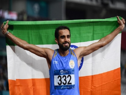 asian games manjit singh wins 9th gold for india in 800 meter race Jinson Johnson takes silver | एशियन गेम्स: मंजीत सिंह ने रचा इतिहास, भारत को 36 साल बाद 800 मीटर रेस में दिलाया गोल्ड