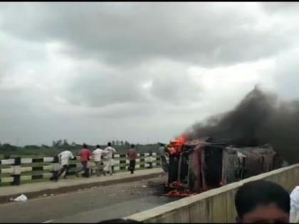 Maharashtra bandh today Youth jumps to death in river during Maratha reservation stir | हिंसात्मक हुआ मराठा आरक्षण आंदोलन, राज्यमंत्री ने कहा- 15 लाख श्रद्धालुओं के वास्ते शांति बनाए रखें