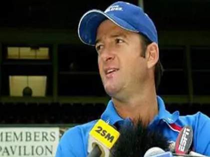 mark waugh terms india selfish on not playing day night test on australian tour | मार्क वॉ ने डे-नाइट टेस्ट से बीसीसीआई के इंकार पर भारत को बताया मतलबी