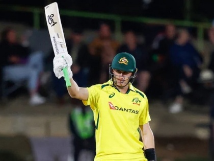 South Africa vs Australia, 1st ODI 2023 Marnus Labuschagne landed 'concussion substitute' due Cameron Green head injury number eight played inning 80 runs won team 3 wickets | South Africa vs Australia, 1st ODI 2023: ग्रीन के सिर में चोट, ‘कनकशन सब्सिट्यूट’ के रूप में उतरे लाबुशेन, 8वें नंबर पर उतरे और 80 रन की पारी खेल 3 विकेट से दिलाई जीत, 1-0 की बढ़त