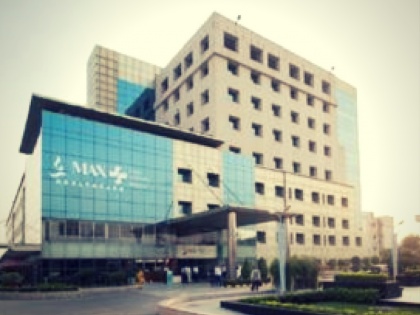 Max Hospital In Trouble DMC Ask For Registration | मैक्स अस्पताल की मुश्किलें बढ़ीं, मेडिकल काउंसिल ने मांगा पंजीकरण का ब्यौरा