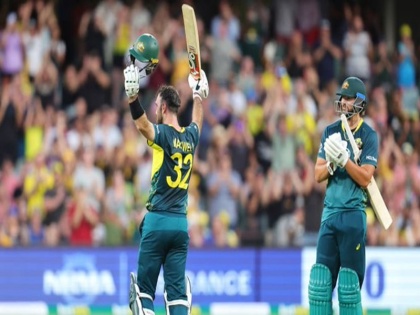 AUS vs WI, 2nd T20I: Australia won by 34 runs in the second T20 match against West Indies due to Maxwell's stormy century | AUS vs WI, 2nd T20I: मैक्सवेल के तूफानी शतक से ऑस्ट्रेलिया ने वेस्टइंडीज के खिलाफ दूसरे टी-20 मैच में 34 रन से जीत दर्ज की