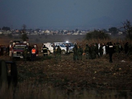Mexican governor, his husband's death in helicopter crash a day before Christmas | क्रिसमस से एक दिन पहले हेलीकॉप्टर दुर्घटना में प्यूबला की गवर्नर, उनके पति की मौत