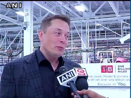 may be heavy layoffs in Twitter coming days preparations run company anew claims report alon musk | एलन मस्क कर सकते हैं ट्विटर में आने वाले दिनों में भारी छंटनी, कंपनी को नए सिरे से चलाने की है तैयारी, रिपोर्ट में दावा