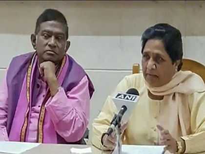 BSP Chief Mayawati addressing a public rally in Chhattisgarh's Bilaspur | गठबंधन के बाद पहली बार बोली मायावती-हिंदुत्व की आड़ में बीजेपी कर रही है खिलवाड़, राम मंदिर मुद्दा है उदाहरण