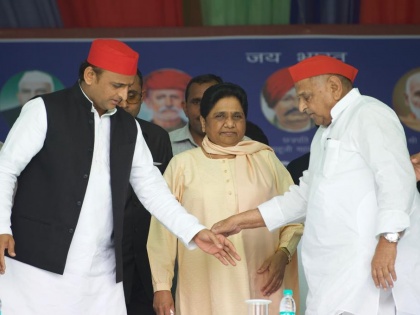 Mayawati recall guest-house-kand-lucknow in Mainpuri rally Mulayam Singh Yadav | महागठबंधन की रैली में मायावती को याद आया 'गेस्ट हाउस कांड', 25 सालों बाद मुलायम के साथ साझा किया मंच