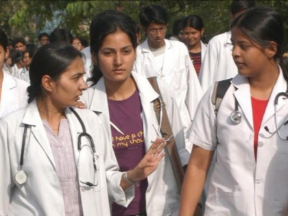 NEET-UG 2023 exam postponed for the candidates who were allotted examination Centres in Manipur | NEET UG Exam 2023: इन उम्मीदवारों के लिए रद्द हुई नीट एग्जाम, बाद की तिथि में आयोजित की जाएगी परीक्षा