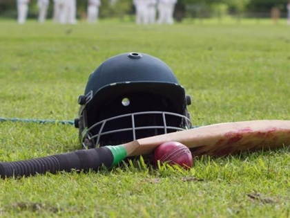 Cricketer Josh Downie passes away after suffering a heart attack in a net session | नेट्स प्रैक्टिस के दौरान बल्लेबाज को आया हार्ट अटैक, गश खाकर जमीन पर गिरा और चली गई जान, गम में डूबी मां
