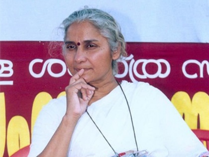 Medha Patkar fast for 'Narmada Bachao' continues for sixth day, refuses CM kamal nath request | नर्मदा चुनौती सत्याग्रह: मेधा पाटकर का अनशन छठे दिन भी जारी, सीएम के आग्रह से किया इनकार