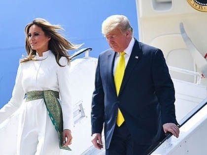 american president donald trump and melania trump fashion style clothes see the photos | भारत के लिए व्हाइट हाउस से इस ड्रेस में निकली थीं मेलानिया, डोनाल्ड ट्रंप का भी दिखा था ऐसा लुक, देखे यहां