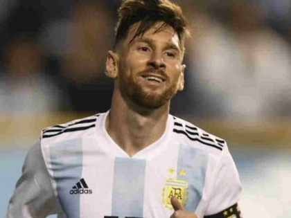 Messi will face Ronaldo and van dyk in the race for the Ballon Dor awards | बेलोन डिओर पुरस्कार की दौड़ में मेस्सी को रोनाल्डो और वान डिक से मिलेगी टक्कर