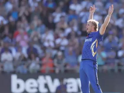 MI Cape Town-Sunrisers Eastern Cape 2025 sec 107 mi 110 won 10 wick Corbin Bosch took 4 for 19 Ryan Rickelton 59 off 36 Rassie van der Dussen 48 run 30 balls 11 overs | MI Cape Town-Sunrisers Eastern Cape 2025: प्लेऑफ में नीता अंबानी की टीम एमआई केपटाउन?, 4 फरवरी को पार्ल रॉयल्स से टक्कर, गत चैम्पियन सनराइजर्स ईस्टर्न केप को 10 विकेट से हराया