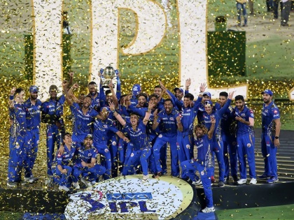 Mumbai Indians beat Chennai Super Kings by 1 run in Final to lift 4th Time IPL Trophy | MI vs CSK: मुंबई ने आखिरी गेंद पर चेन्नई को एक रन से हराया, बनी 4 बार आईपीएल खिताब जीतने वाली पहली टीम