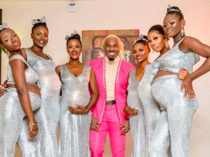 nigerian playboy preety mike rocks wedding six pregnant girlfriends claiming fathered all viral | अपनी छह गर्भवती गर्लफ्रेंड के साथ दोस्त की शादी में पहुंचा यह प्लेबॉय, किया ख़ुलासा- इन सब के बच्चों का मैं हूँ पापा
