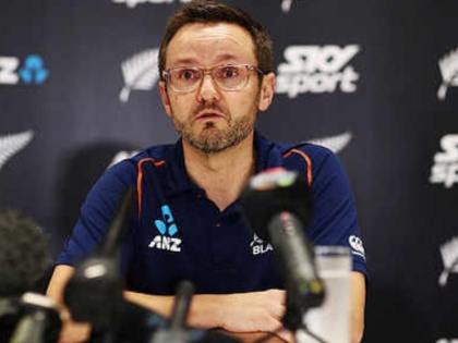Mike Hesson resigns as New Zealand cricket coach | न्यूजीलैंड के कोच माइक हेसन ने अचानक इस्तीफे से चौंकाया, टी20 में किवी टीम को नंबर वन बनाने का श्रेय
