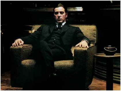 Milind Deora on maharashtra politics Keep your friends close but your enemies closer godfather movie | महाराष्ट्र के सियासी उलटफेर पर कांग्रेस नेता मिलिंद देवरा ने ट्वीट की 'गॉडफादर' की फोटो और डॉयलॉग Milind Deora on maharashtra politics Keep your friends close but your enemies closer godfather movie | महाराष्ट्र के सियासी उलटफेर पर कांग्रेस नेता मिलिंद देवरा ने ट्वीट की 'गॉडफादर' की फोटो और डॉयलॉग