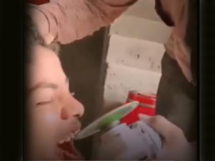 video Cutting teeth with stone cutting machine Users stunned to see Mistry dental service flood of comments on social media | VIDEO: पत्थर काटने की मशीन से 'दांत' की कटिंग! मिस्त्री की डेंटल सर्विस देख दंग यूजर्स, सोशल मीडिया पर कमेंट्स की बाढ़ video Cutting teeth with stone cutting machine Users stunned to see Mistry dental service flood of comments on social media | VIDEO: पत्थर काटने की मशीन से 'दांत' की कटिंग! मिस्त्री की डेंटल सर्विस देख दंग यूजर्स, सोशल मीडिया पर कमेंट्स की बाढ़