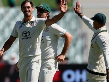 Mitchell Starc AUS vs WI Pink Ball Test Mitchell Starc becomes 5th Australia bowler to pick up 350 Test wickets | AUS vs WI, Pink Ball Test: ऑस्ट्रेलिया के 5वें गेंदबाज, 350 विकेट पूरे, देखें टॉप-5 लिस्ट