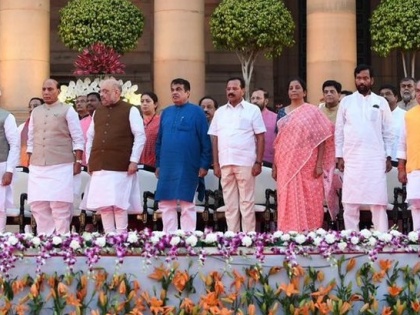 17th Lok Sabha budget session triple talaq to With focus on passing key bills | नरेन्द्र मोदी सरकार 2.0 का पहला बजट सत्र शुरू, तीन तलाक सहित ये पांच विधेयक केन्द्र सरकार की प्राथमिकता