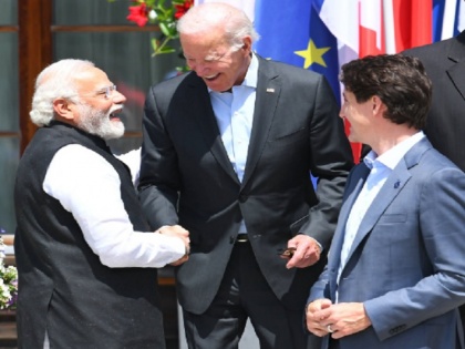 US President Joe Biden walked to PMinister Narendra Modi to greet him at G7 Summit in Germany | पीएम मोदी से मिलने के लिए जब खुद चलकर आए जो बाइडन, जर्मनी में G7 समिट में दिखा दिलचस्प दृश्य, देखें वीडियो