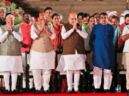 Modi cabinet 2019: Represented Dalit community more than Nehru-Rajiv-Manmohan cabinet | मोदी कैबिनेट 2019: दलित समुदाय का प्रतिनिधित्व नेहरू-राजीव-मनमोहन कैबिनेट से ज्यादा