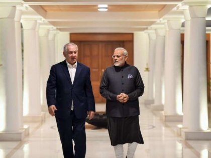 Prime Minister Narendra Modi talks to Israeli PM Benjamin Netanyahu on phone, discusses Corona | PM नरेंद्र मोदी ने पांचवी बार इजराइल के प्रधानमंत्री का पदभार ग्रहण करने पर नेतन्याहू को दी बधाई, कोरोना को लेकर हुई चर्चा