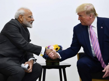 Howdy Modi: US President Donald Trump tweet, PM Modi replied | Howdy Modi: ह्यूस्टन रवाना होने से पहले अमेरिकी राष्ट्रपति डोनाल्ड ट्रंप ने किया ट्वीट-दोस्त से मिलूंगा, पीएम मोदी ने यूं दिया जवाब
