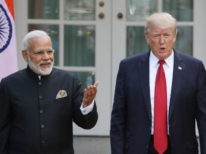 US President Donald Trump says if india and pakistan wanted me to, I would certainly intervene on Kashmir issue | कश्मीर मध्यस्थता पर फिर बोले डोनाल्ड ट्रंप, कहा- अगर भारत चाहे तो मदद को तैयार हूं!