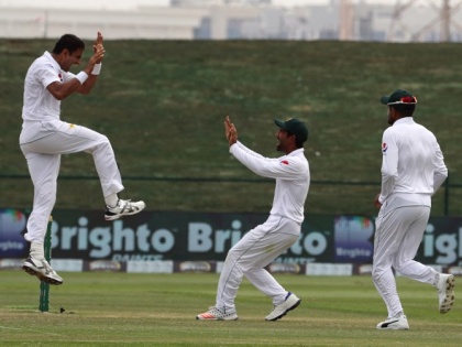 Mohammad Abbas rises to No.3 in icc test rankings | मोहम्मद अब्बास की टेस्ट रैंकिंग में लंबी छलांग, बने ये कारनामा करने वाले पहले पाकिस्तानी गेंदबाज