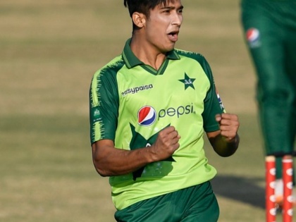Asia Cup 2022 Mohammad Hasnain to replace Shaheen Afridi in Asia Cup squad 18 T20Is taken 17 wickets 28 august team india vs pak | Asia Cup 2022: शाहीन अफरीदी की जगह पाकिस्तान ने इस खिलाड़ी को किया शामिल, 18 मैच में 17 विकेट, जानें सबकुछ