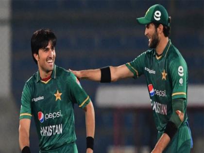 Asia Cup 2022 After Shaheen Afridi pacer Mohammad Wasim injury scare in PAKISTAN camp | Asia Cup 2022: भारत के खिलाफ 'महामुकाबले' से पहले पाकिस्तान को बड़ा झटका, शाहीन आफरीदी के बाद एक और गेंदबाज चोटिल